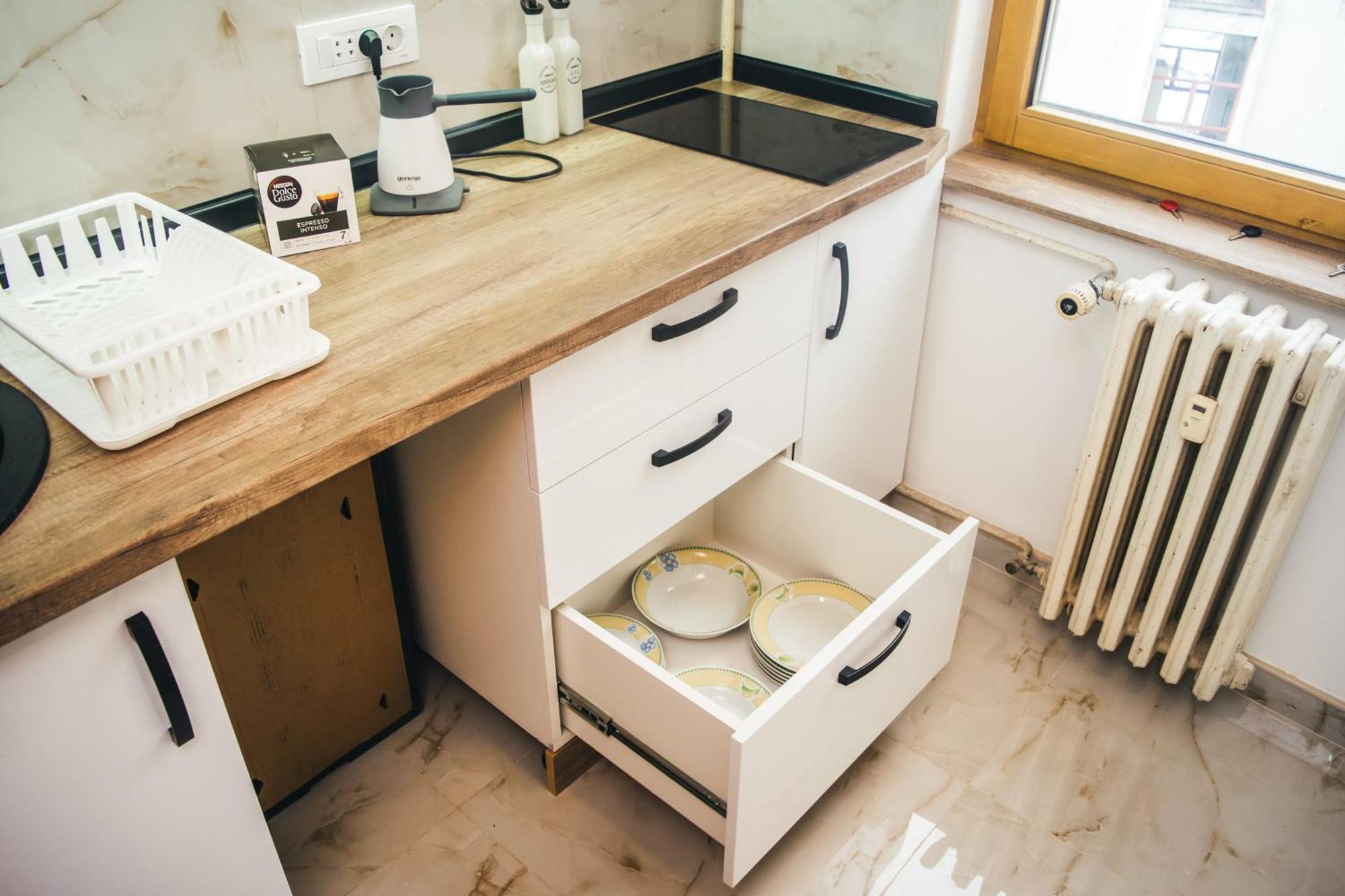 Aparment Theatre Apartment Nis Bagian luar foto